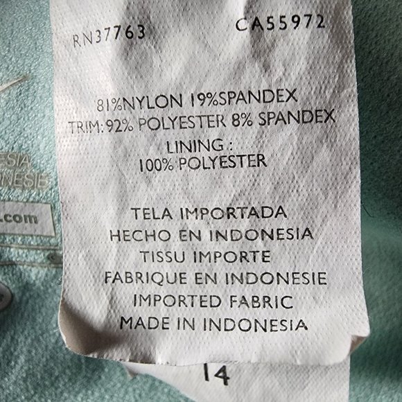 NIKE SWIM TOP (14) Women's Racerback V-Neck Blue/Pink Swim Top - Picture 6 of 7